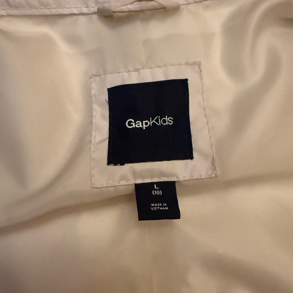 GAP Cream Puffer Vest Girls Large EUC - Picture 6 of 9